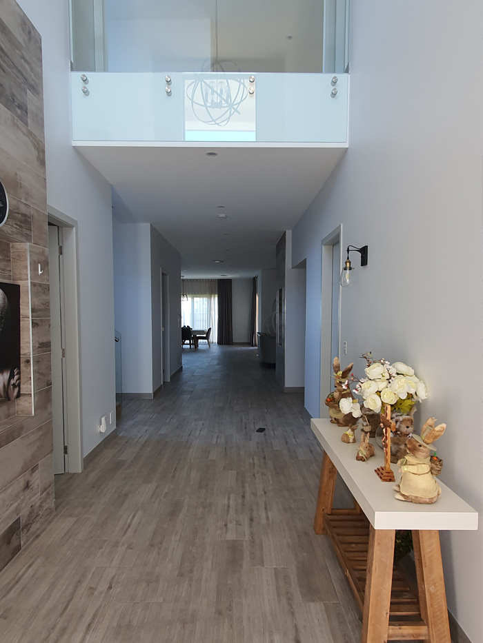 Qualzyn Construction is ready to manage the design, build and maintenance of your next construction project, experts in construction, domestic construction projects